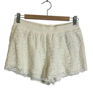Hollister Women's Cream Lace Booty Shorts Size M Lined Elastic Waist Floral